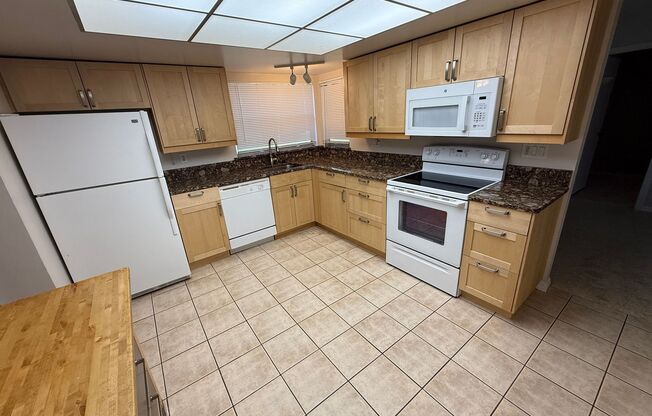 3 Bedroom/2 Bathroom SFH in Wekiva! AVAILABLE NOW!