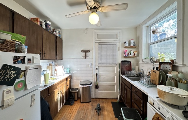 2131 Giddings