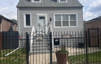 Single family home for rent in West Lawn