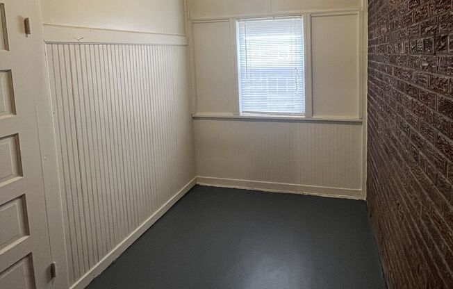 2 beds, 1 bath, 810 sqft, $1,895, Unit 418 #3