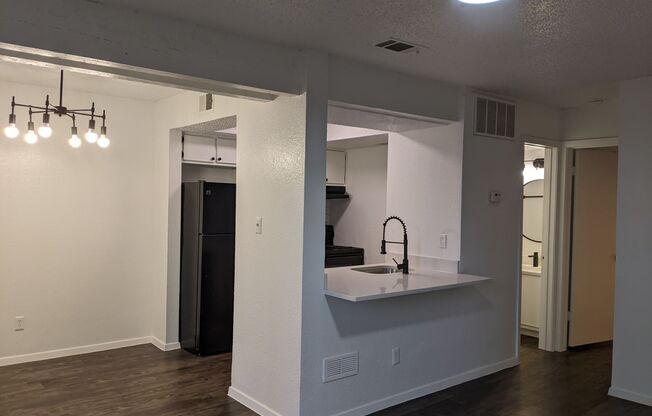 1 bed, 1 bath, 630 sqft, $1,495, Unit 120