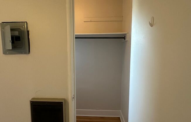 1 bed, 1 bath, 570 sqft, $1,195, Unit 306