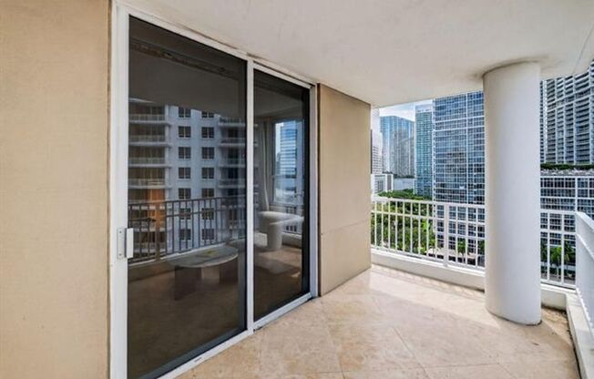 2 beds, 2.5 baths, $5,400, Unit # 1604
