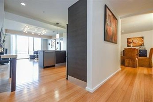 2 beds, 2 baths, 1,367 sqft, $4,800, Unit 811