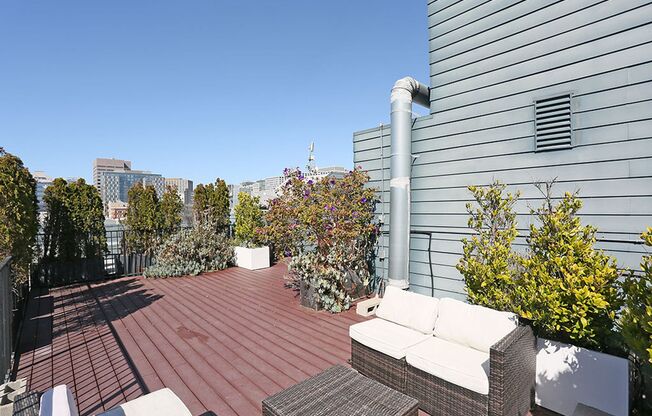 2 beds, 1 bath, $4,495, Unit # 304