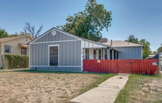 3 beds, 1 bath, $1,295