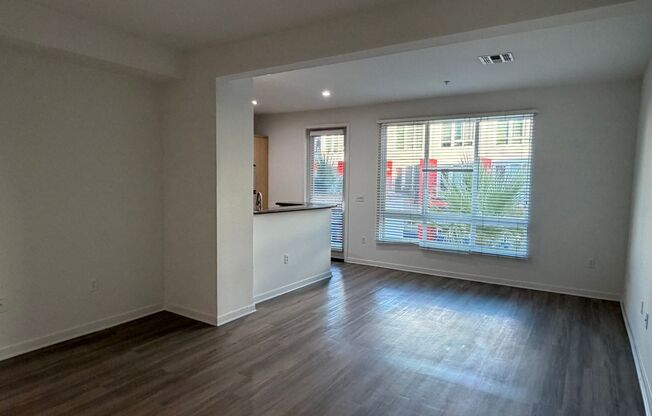 Studio, 1 bath, 638 sqft, $2,155, Unit 418