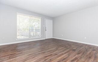 Studio, 1 bath, 450 sqft, $785