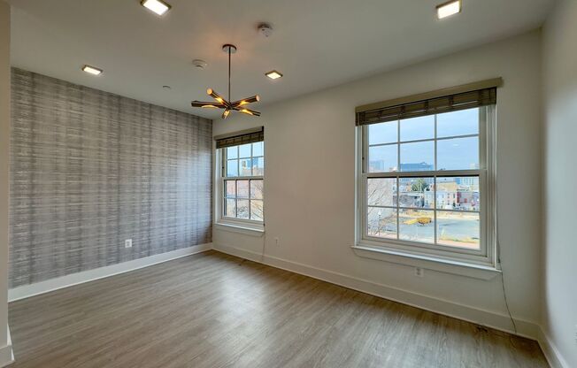 1 bed, 1 bath, 530 sqft, $1,400, Unit 304