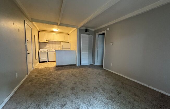 1904 Cambridge Drive