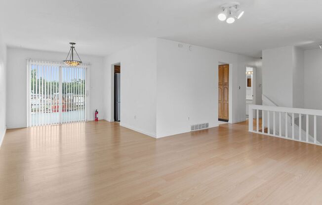 5 Bedroom home with finished basement