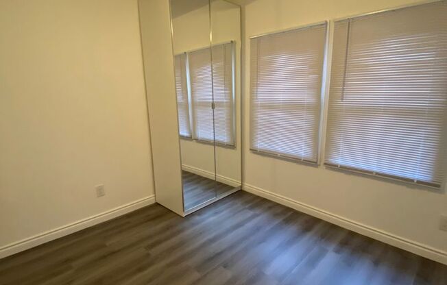 1 bed, 1 bath, 500 sqft, $1,850, Unit 693