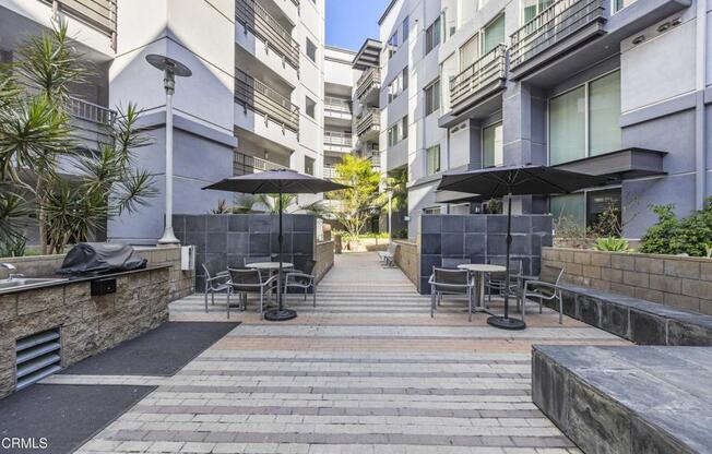 2 beds, 2 baths, 1,430 sqft, $4,000, Unit 611