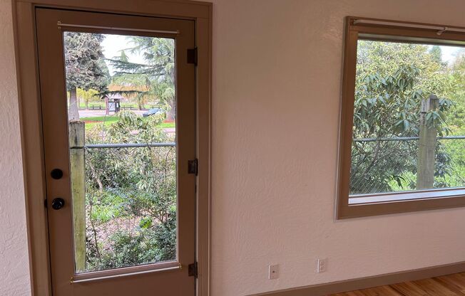 3 Bed, 1.5 Bath near Rose Garden and Willamette River bike path in Whiteaker