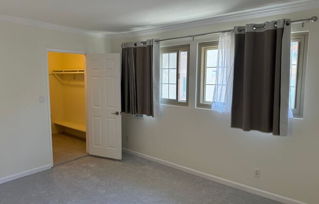 Redlands Court/Matilla