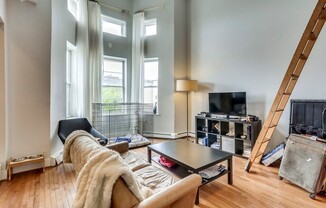 1933 18th Street, NW #102