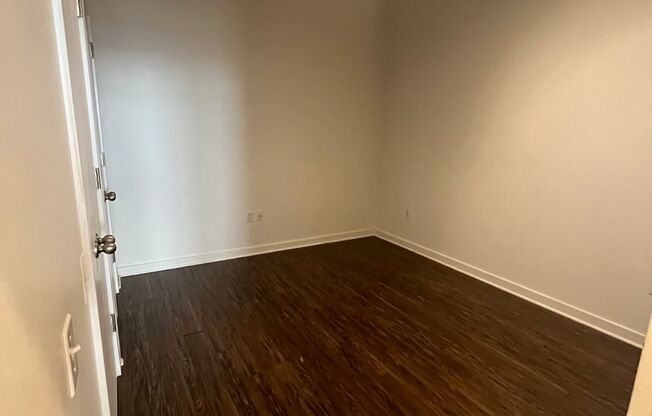 1 bed, 1 bath, 936 sqft, $1,540, Unit 703