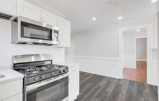 78 DIX ST