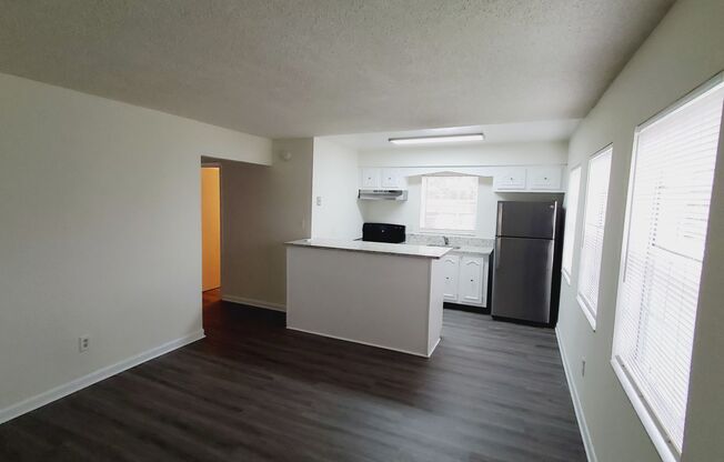 Updated One Bedroom, One Bath Apartment - Priced to Rent!