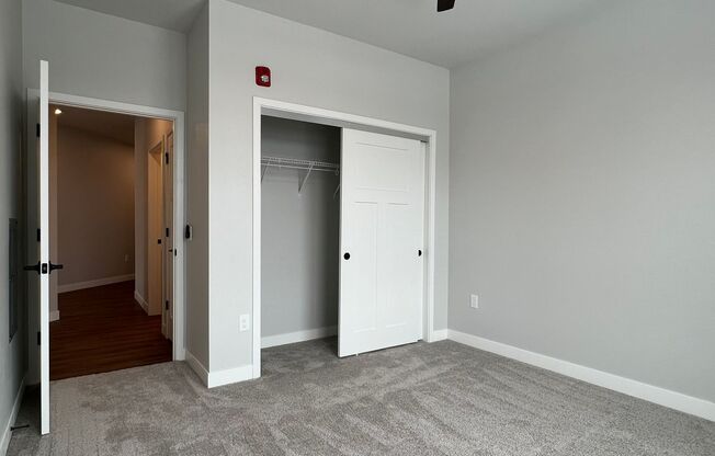 2 beds, 2 baths, 1,279 sqft, $2,850, Unit WR 305-310