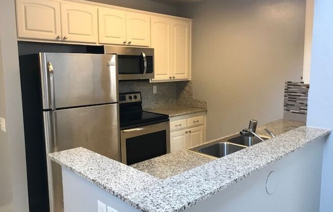 1 bed, 1 bath, $2,095