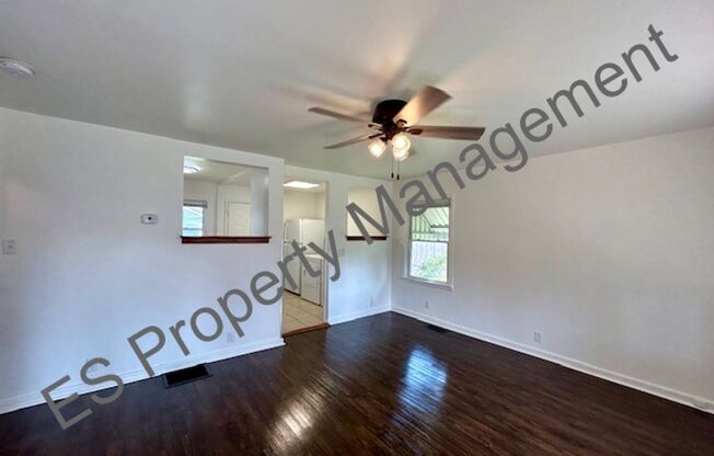 2 beds, 1 bath, $1,150