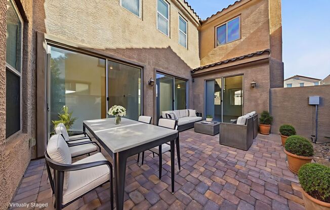 Luxury Golf Resort Living in Guard-Gated Tuscany – Henderson