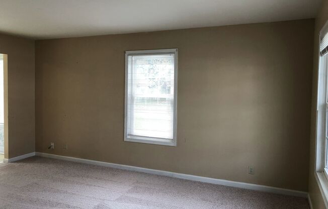 Stafford End Unit Townhouse