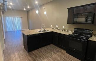 1 bed, 1 bath, $1,050, Unit 307