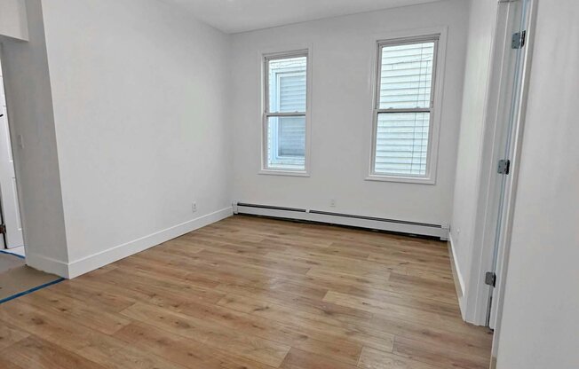 132 BAYVIEW AVE