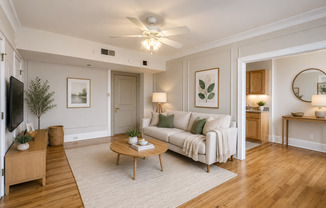 4616 Lindell Blvd. (Carleton Apt)