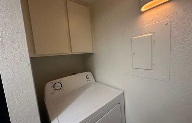 3 beds, 2 baths, $1,699, Unit # 113