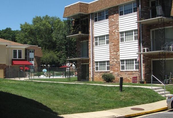 1 bed, 1 bath, 723 sqft, $1,850, Unit 5313 #1