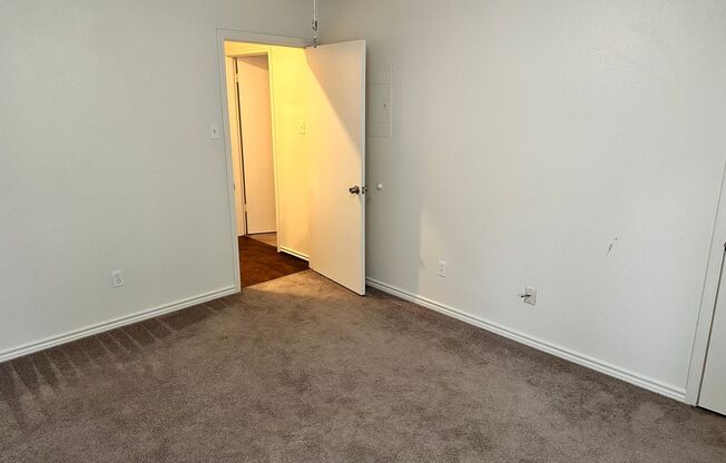 2 beds, 1.5 baths, $1,350, Unit Unit B