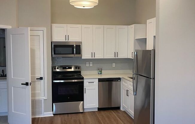 1 bed, 1 bath, 500 sqft, $1,125, Unit 103