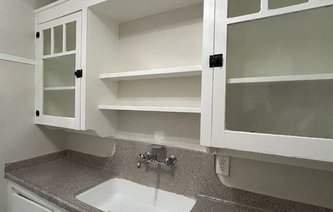 1 bed, 1 bath, $1,095, Unit B2618
