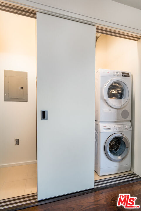 Studio, 1 bath, 750 sqft, $2,495, Unit 713