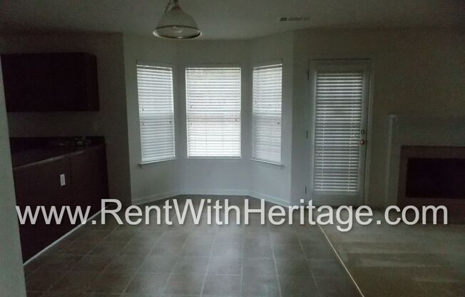 GORGEOUS 4 BEDROOM/2.5 BATH HOME!!!!................IN POPULAR VICKERS MILL SUBDIVISION.