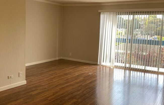 475 Weldon Ave.