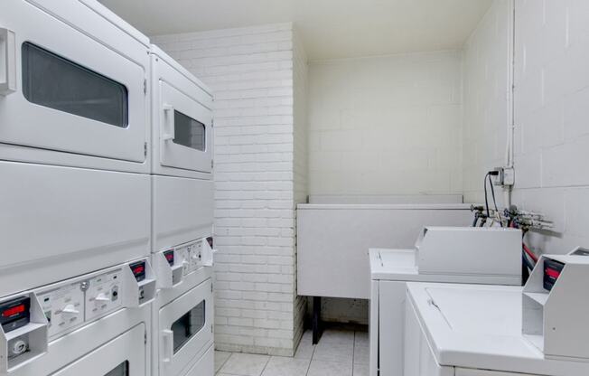 24/7 Laundry Room at Ridgewood Arches Apartments