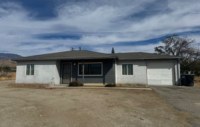 Cabazon single house 4 bed 2 bath for lease