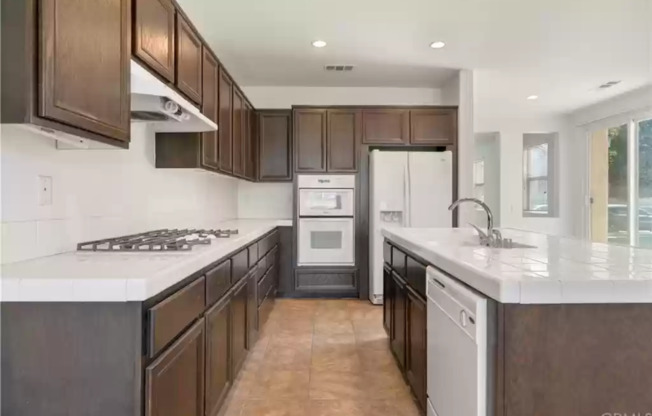 11116 JASMINE WAY