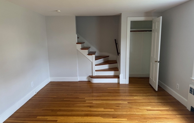 161 HUNNEWELL ST