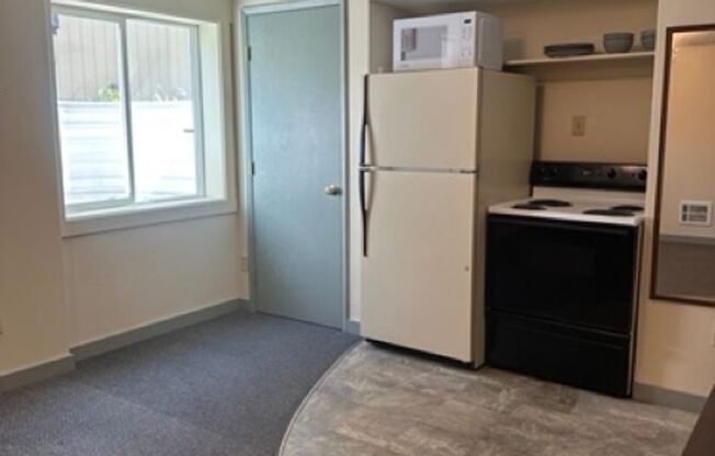 68.00 - 917 2nd Street