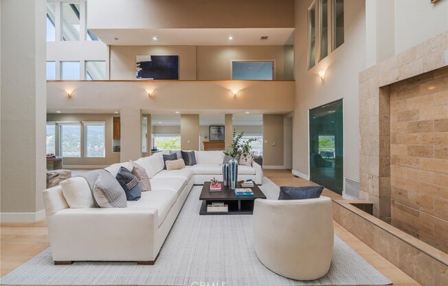15541 AQUA VERDE DR