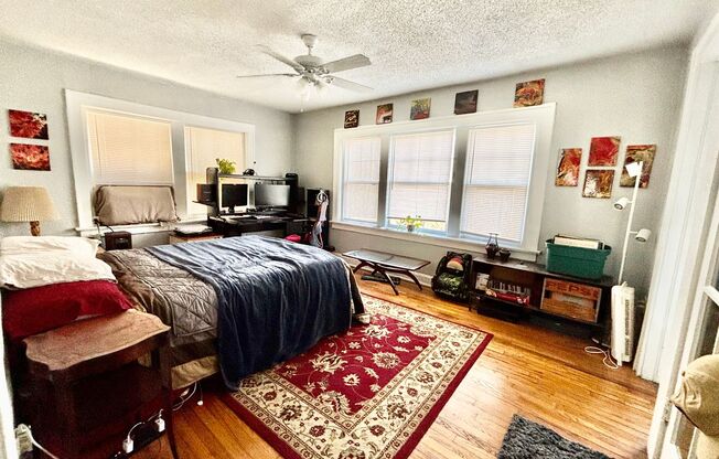 1 bed, 1 bath, 600 sqft, $995, Unit 1307-2