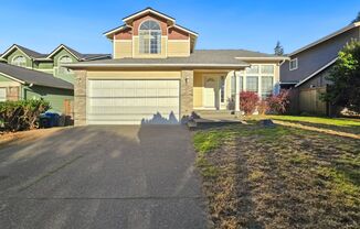 Updated 3-Bedroom Home with Deck Near Renton Landing