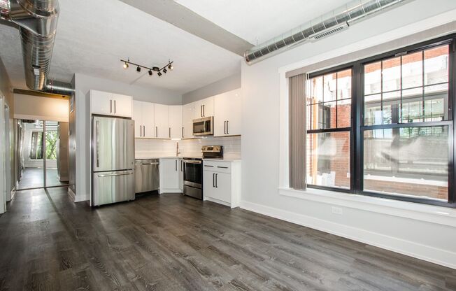 2 beds, 1 bath, 570 sqft, $2,500, Unit 501