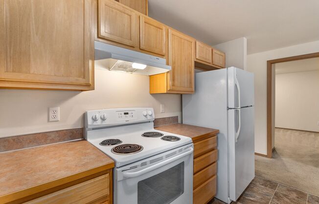 2 beds, 1 bath, 952 sqft, $1,775, Unit 22