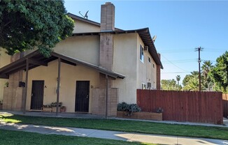 2963 ELGIN DR
